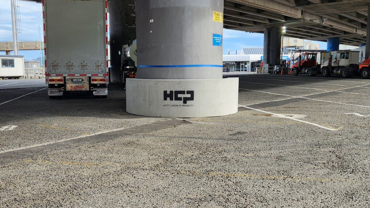 Safety Barriers for Motorway Columns